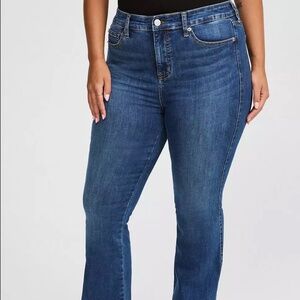 Torrid Trio High-Rise Boot Jean 22-26 Short